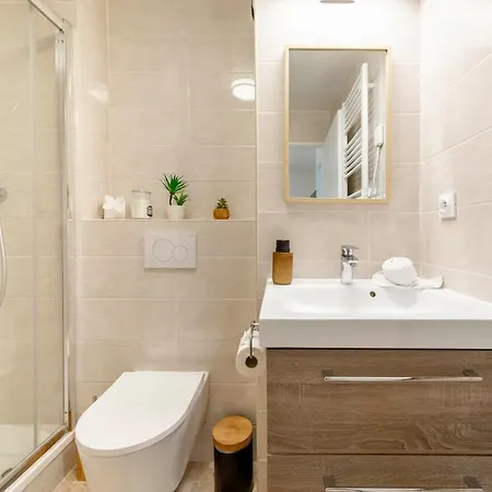 Apartment Sejour Magique A 10 Min De Disneyland- Cosy Avec Terrasse & Parking Prive *