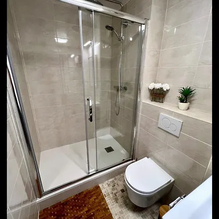 Apartment Sejour Magique A 10 Min De Disneyland- Cosy Avec Terrasse & Parking Prive *