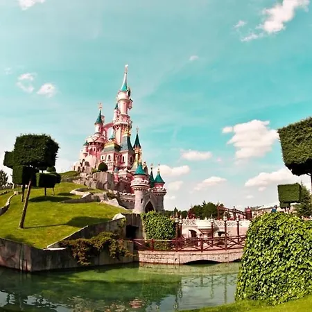 Sejour Magique A 10 Min De Disneyland- Cosy Avec Terrasse & Parking Prive Apartment *